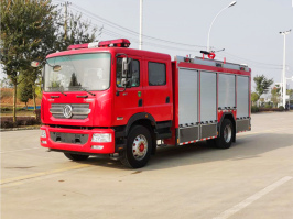 东风7吨泡沫消防车