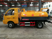黑豹吸粪车03