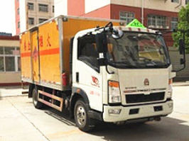 重汽豪沃防爆车