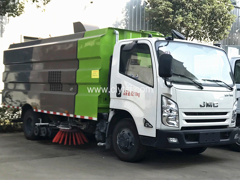 江铃8方洗扫车