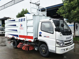 时风5方扫路车+绿化水炮