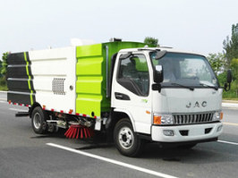 江淮8方洗扫车