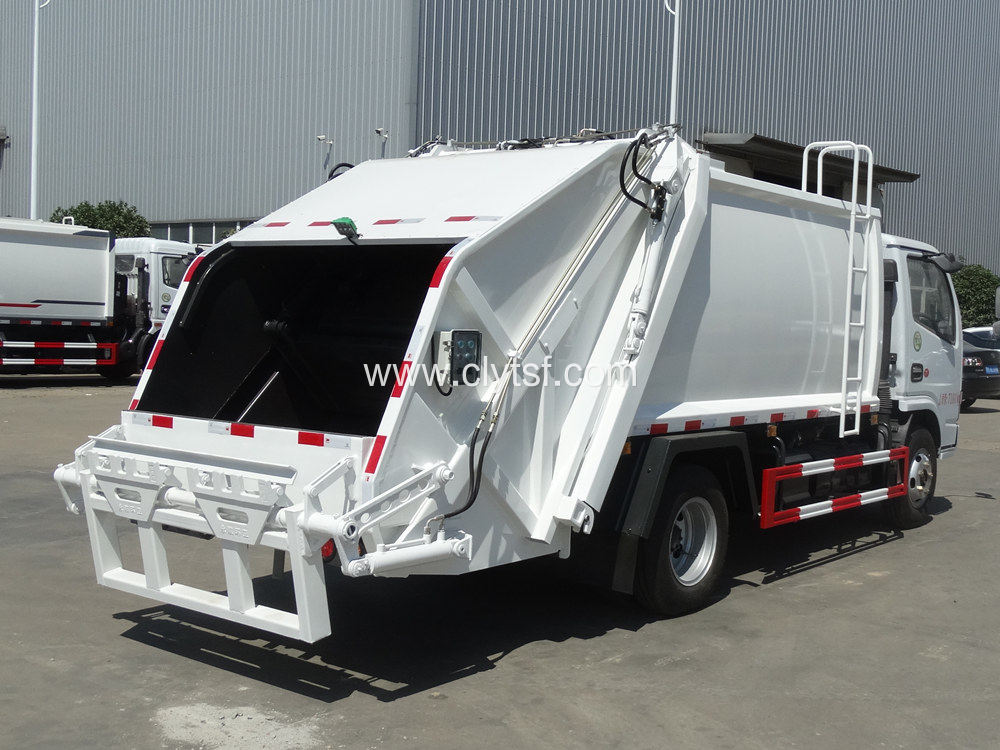 现代6方压缩垃圾车