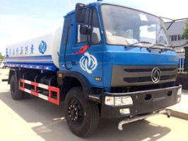 东风153经典12-15吨洒水车