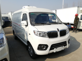 国六面包金杯海狮单排冷藏车